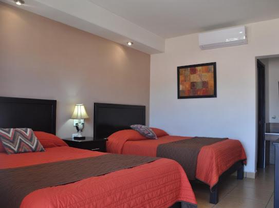 Hotel Los Valles Кріл Екстер'єр фото